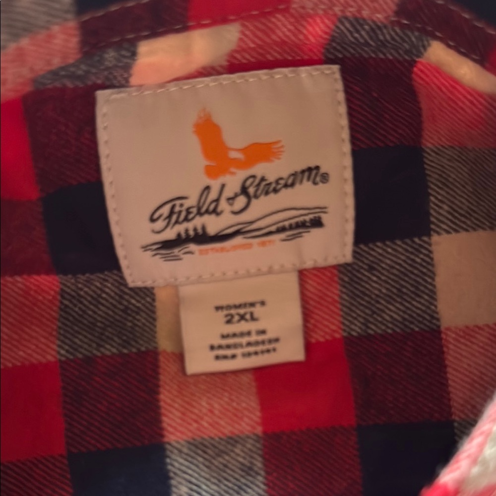 Field & Stream Red and Blue Casual Button Down Shirt - Picture 3 of 6